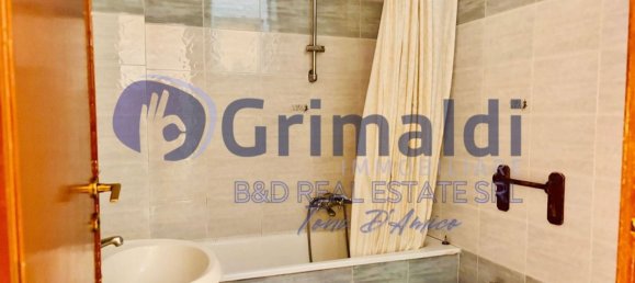 Apartamento de 4 dormitorios en Bagheria, Italy No. 326443 24