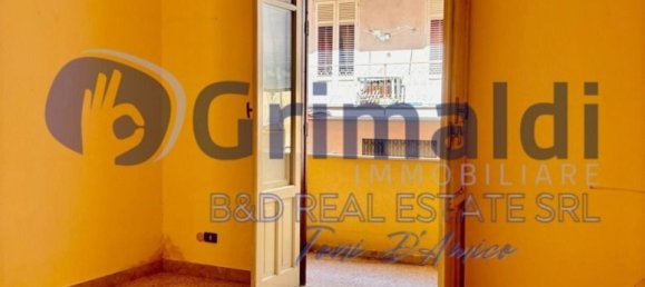 Apartamento de 4 dormitorios en Bagheria, Italy No. 326443 12
