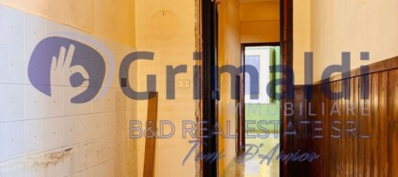 Apartamento de 4 dormitorios en Bagheria, Italy No. 326443 11