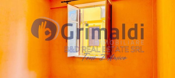 Apartamento de 4 dormitorios en Bagheria, Italy No. 326443 15
