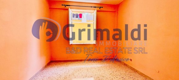 Apartamento de 4 dormitorios en Bagheria, Italy No. 326443 14