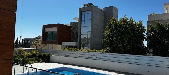 5 bedrooms Villa in Parekklisia, Cyprus No. 386 23