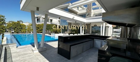 5 bedrooms Villa in Parekklisia, Cyprus No. 386 3