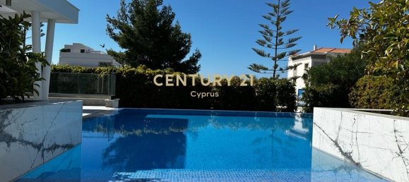 5 bedrooms Villa in Parekklisia, Cyprus No. 386 2