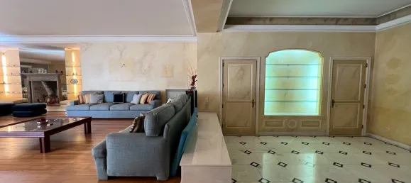 6 rooms House in Cascais, Portugal No. 122201 2