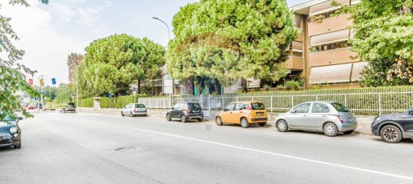 3-salle Appartement à Busto Arsizio, Italy No. 2494 20