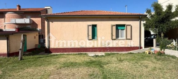2 bedrooms House in Senigallia, Italy No. 266873 16