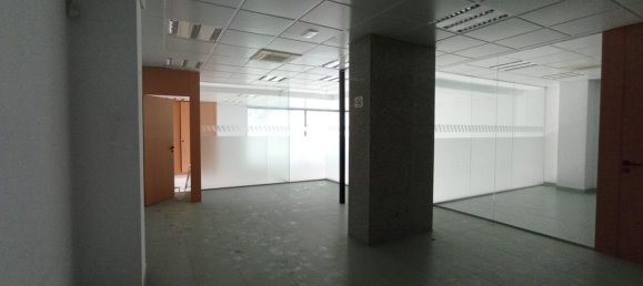 242m² Commercial property in Alicante, Spain No. 168168 33