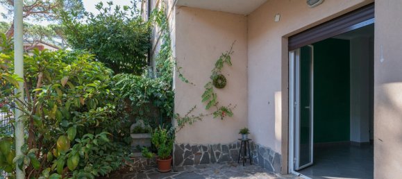 3 rooms Apartment in Naples, Italy No. 351390 14
