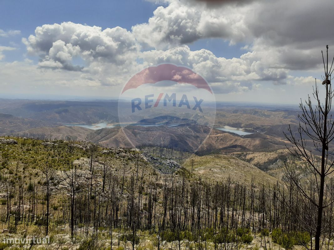  قطعة أرض في Alferce, Portugal 60080متر مربع رقم 37310