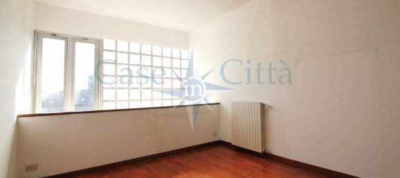 Apartamento T4 em Milan, Italy N.º 348873 25