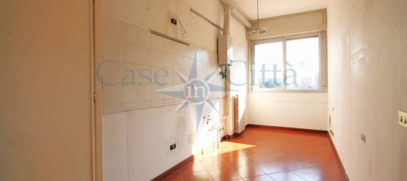 Apartamento T4 em Milan, Italy N.º 348873 18
