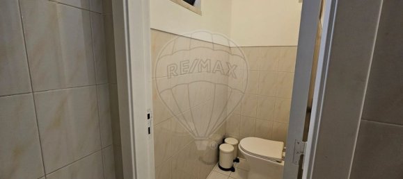 50m² Commercial property in Cascais, Portugal No. 92752 9