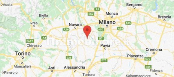 2210m² Warehouse in Vigevano, Italy No. 316975 4