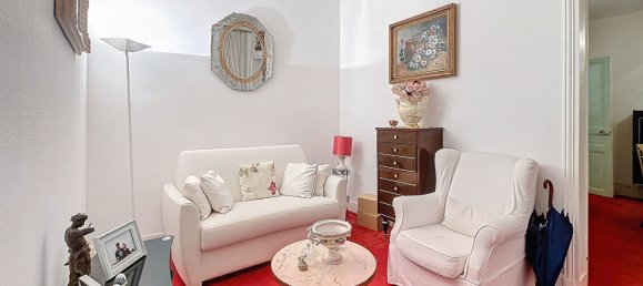 1 bedroom Apartment in Paris, France No. 169702 2