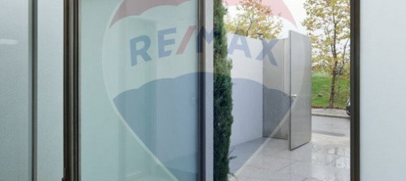 Casa de 3 dormitorios en Senhora da Hora, Portugal No. 167992 2