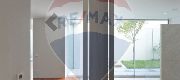 Casa de 3 dormitorios en Senhora da Hora, Portugal No. 167992 3