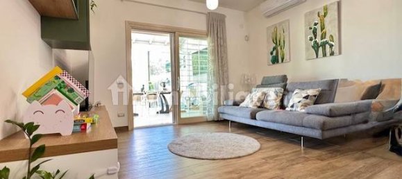 2 bedrooms House in Rome, Italy No. 275896 13