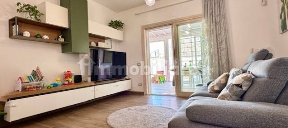 2 bedrooms House in Rome, Italy No. 275896 2