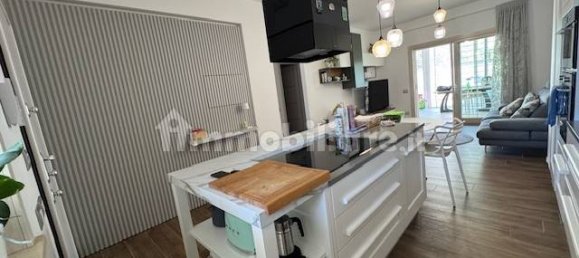 2 bedrooms House in Rome, Italy No. 275896 10