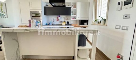 2 bedrooms House in Rome, Italy No. 275896 23