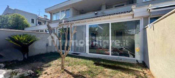 2 bedrooms House in Rome, Italy No. 275896 7