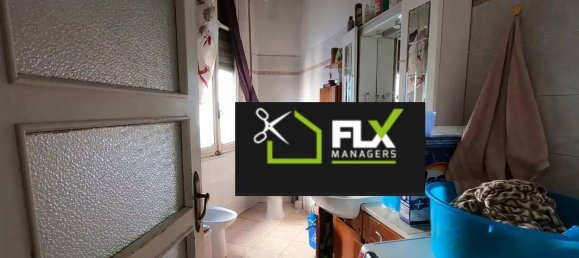 1 bedroom Apartment in Turin, Italy No. 318328 7