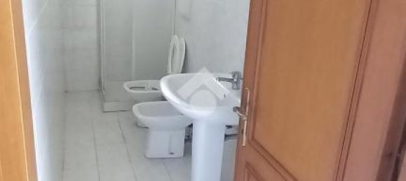 3-Zimmer Wohnung in Rome, Italy, Nr. 153566 18