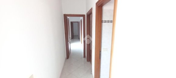 3-Zimmer Wohnung in Rome, Italy, Nr. 153566 15