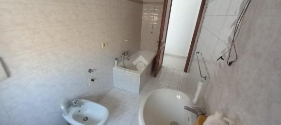 3-Zimmer Wohnung in Rome, Italy, Nr. 153566 10