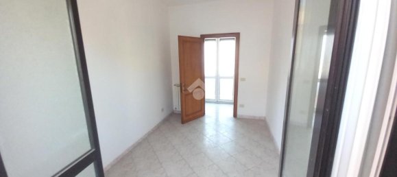 3-Zimmer Wohnung in Rome, Italy, Nr. 153566 7