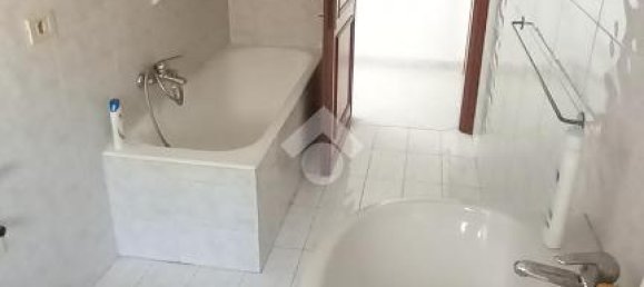 3-Zimmer Wohnung in Rome, Italy, Nr. 153566 11