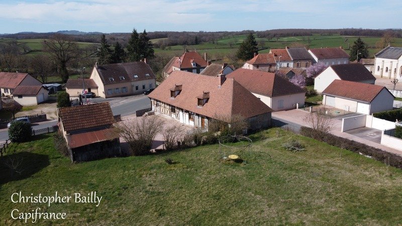 1 chambre Maison à Monétay-sur-Loire, France No. 276050