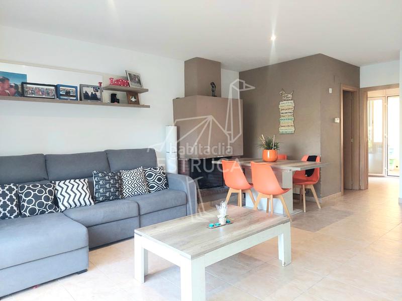 5 bedrooms Townhouse in Montgat, Spain No. 187097