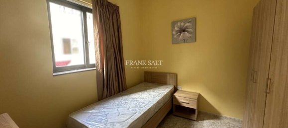 4 bedrooms Maisonette in Birzebbuga, Malta No. 8155 6