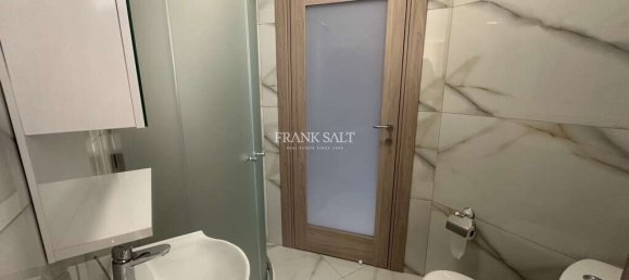 4 bedrooms Maisonette in Birzebbuga, Malta No. 8155 11