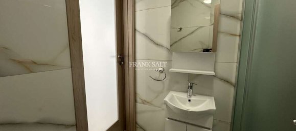 4 bedrooms Maisonette in Birzebbuga, Malta No. 8155 12