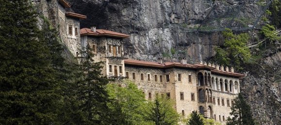 16 rooms Commercial property in Macka, Turkey No. 40354 6