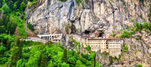 16 rooms Commercial property in Macka, Turkey No. 40354 17