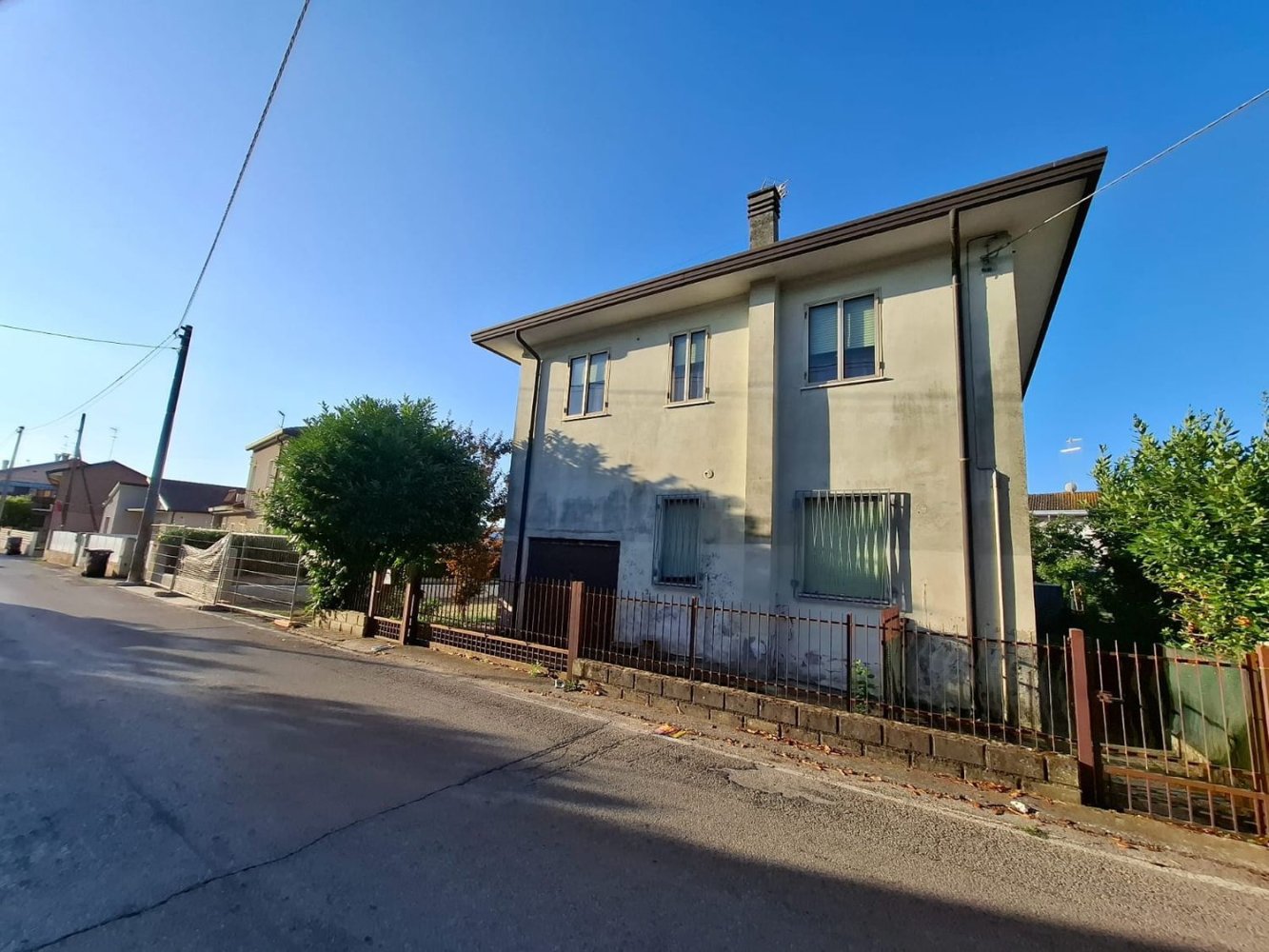 Casa de 4 dormitorios en Porto Viro, Italy No. 313318