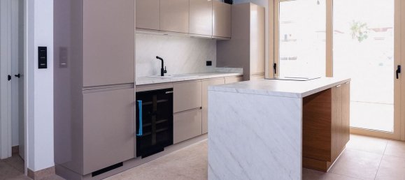 3 Schlafzimmer Penthouse in Estepona, Spain, Nr. 180767 7