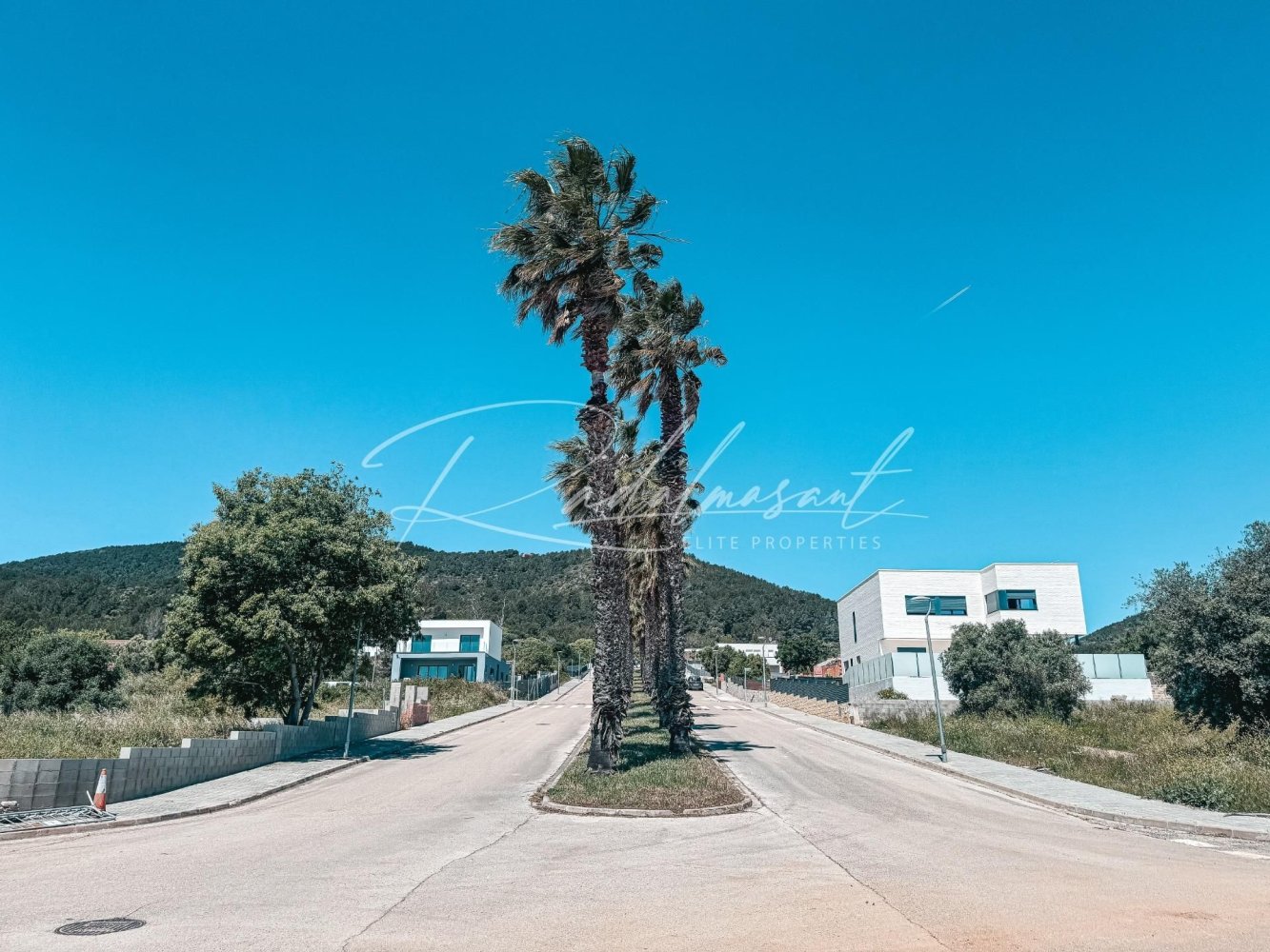 626m² Land in Tarragona, Spain No. 213666