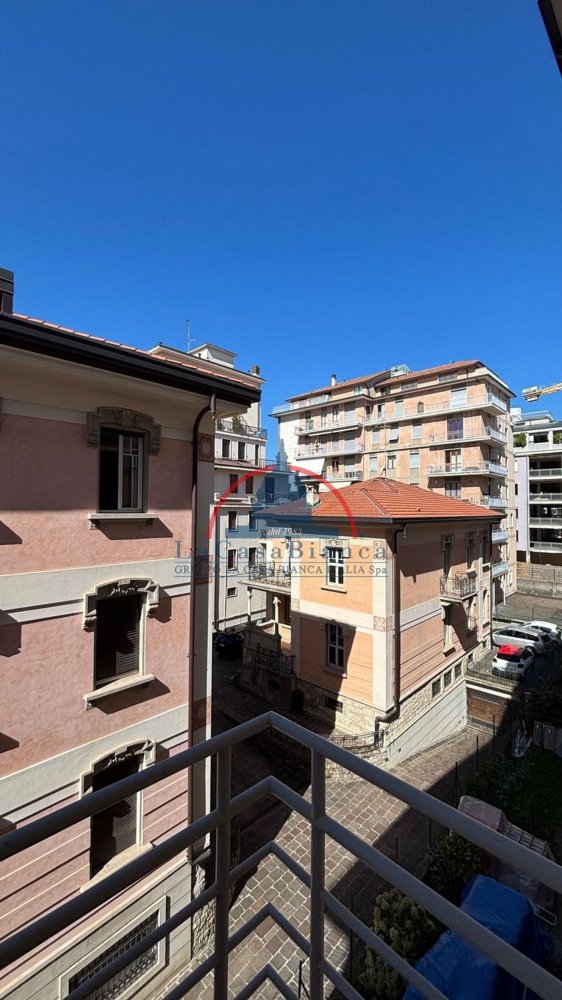 2-Zimmer Wohnung in Bergamo, Italy, Nr. 338592