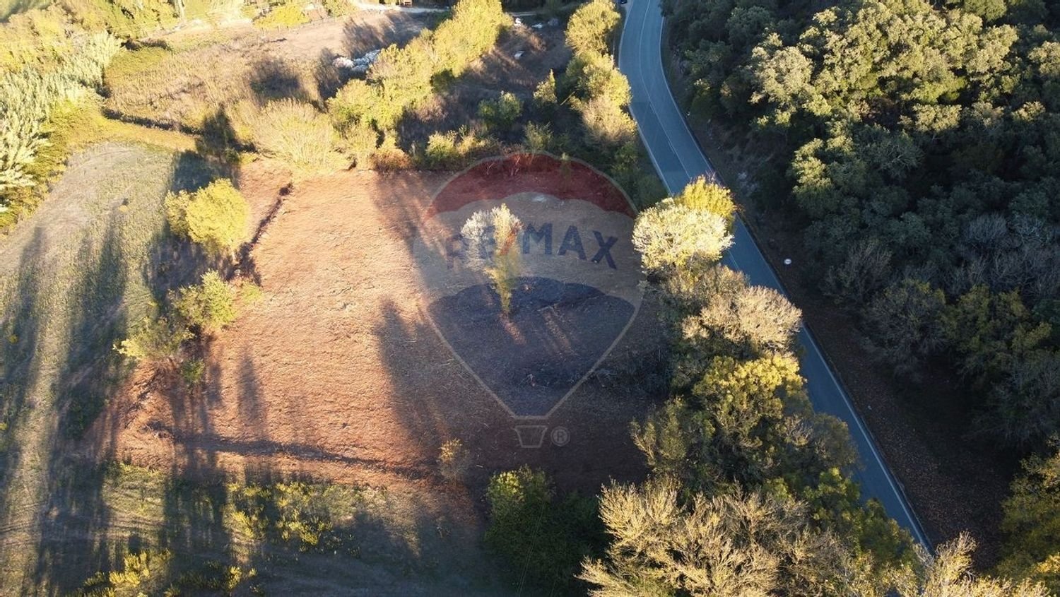  قطعة أرض في Bucelas, Portugal 2640متر مربع رقم 67338