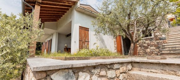 5 rooms Villa in Cavaion Veronese, Italy No. 116030 3