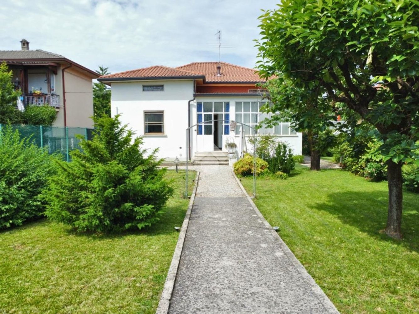 4غرفة فيلا في Dalmine, Italy رقم 285926