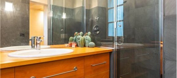 Квартира с 3 спальнями в Парма, Италия № 294241 3