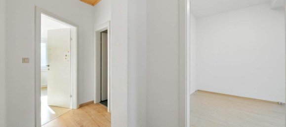 Квартира с 3 комнатами в Холлабрунн, Австрия № 133273 4