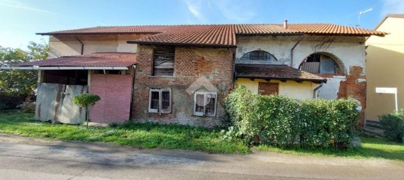 Studio in Robecco sul Naviglio, Italy No. 125816 11