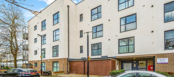 Квартира с 2 спальнями в Хаунслоу, Великобритания № 9815 13